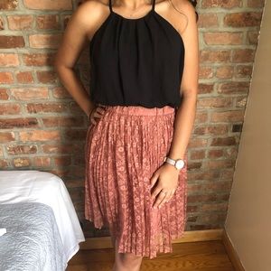 Forever 21 Exclusive Dressy lace skirt